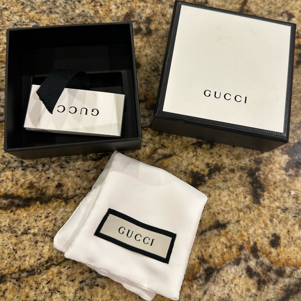Gucci box with dust bag